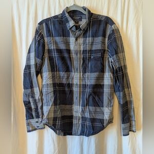 American Eagle Outfitters Navy and Gray Plaid Shirt
